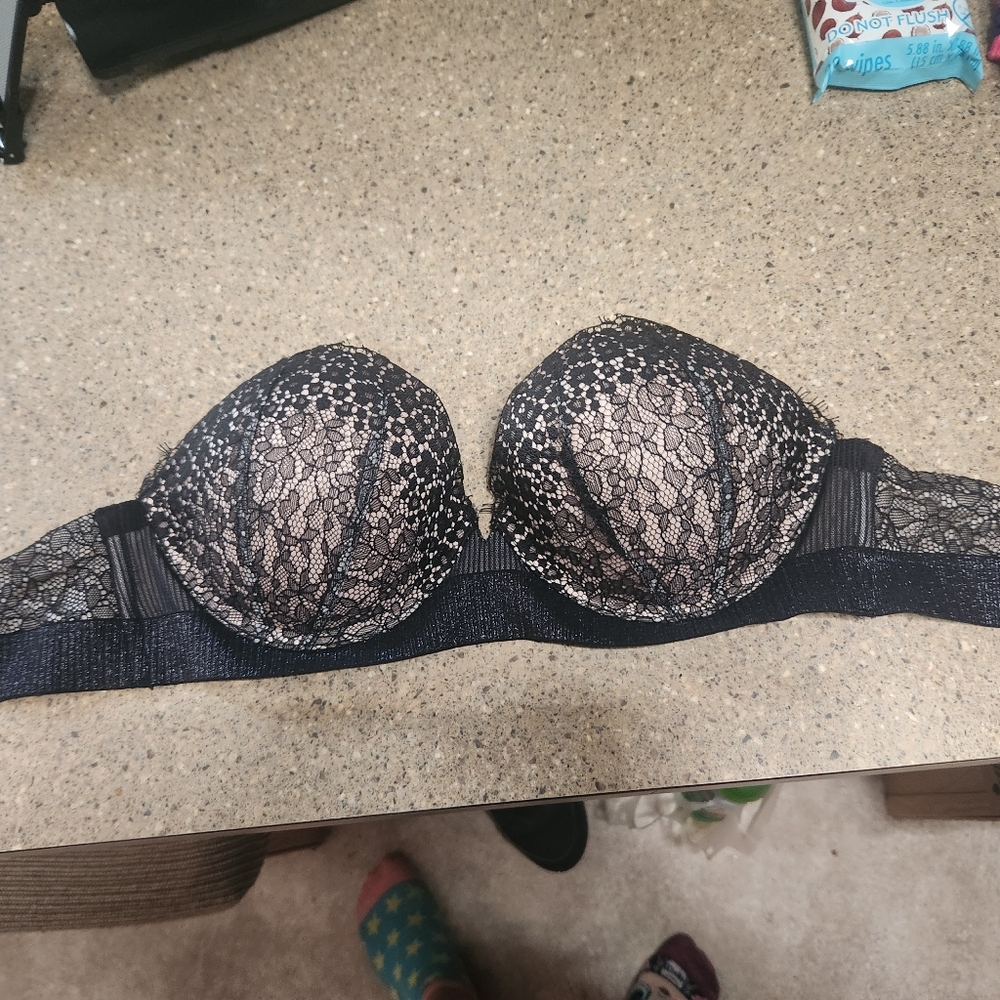 Vs strapless bra